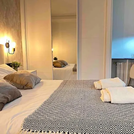 Amazing Suite, Center Vigo