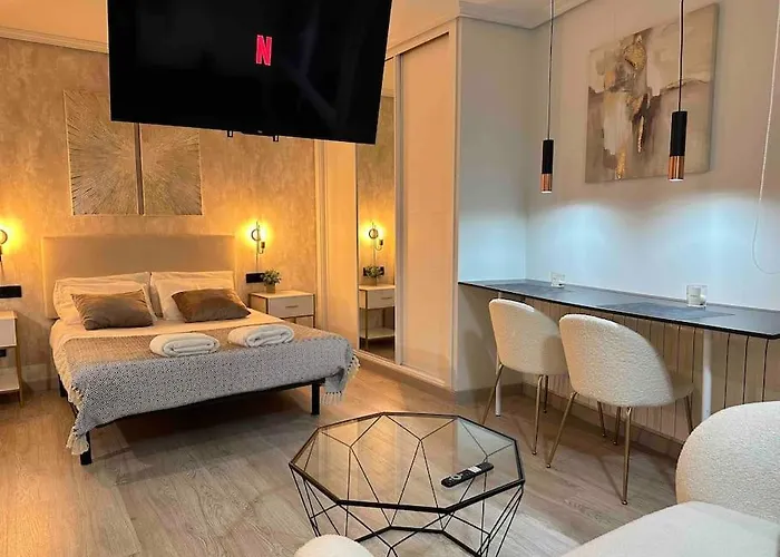 Apartment Amazing Suite, Center