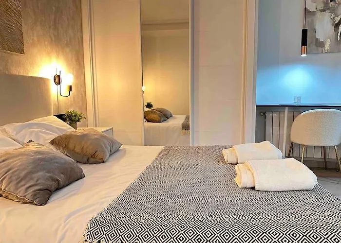 Amazing Suite, Center Vigo